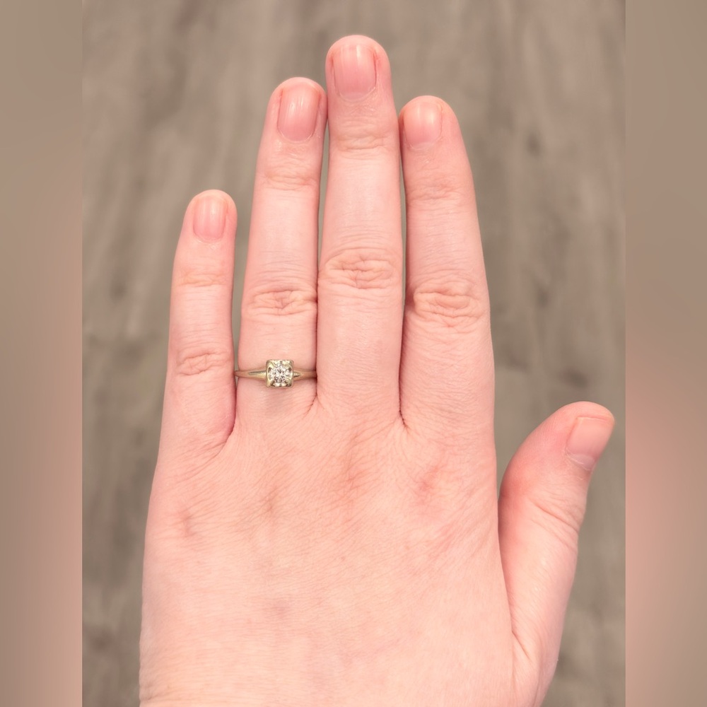 14K Vintage quarter carat round Diamond white gold Artcarved engagement ring - Picture 11 of 13
